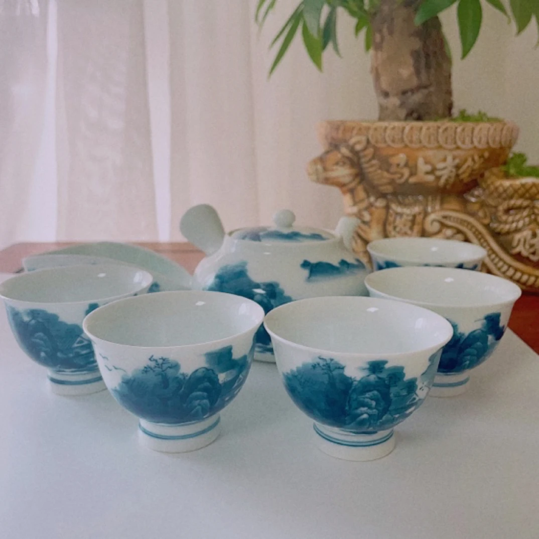 佃万青花手绘茶壶套