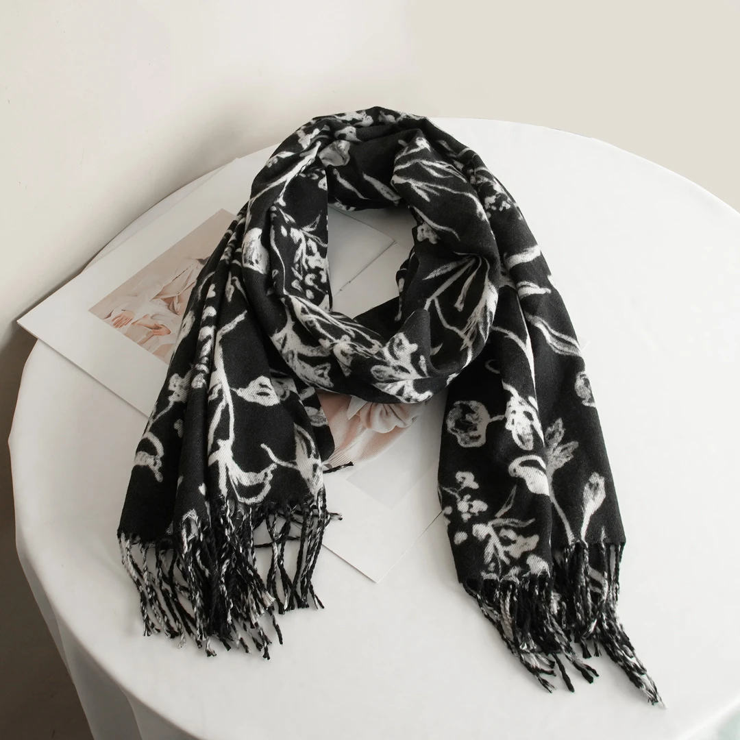 原创设计24-1878百搭印花保暖设计感围巾