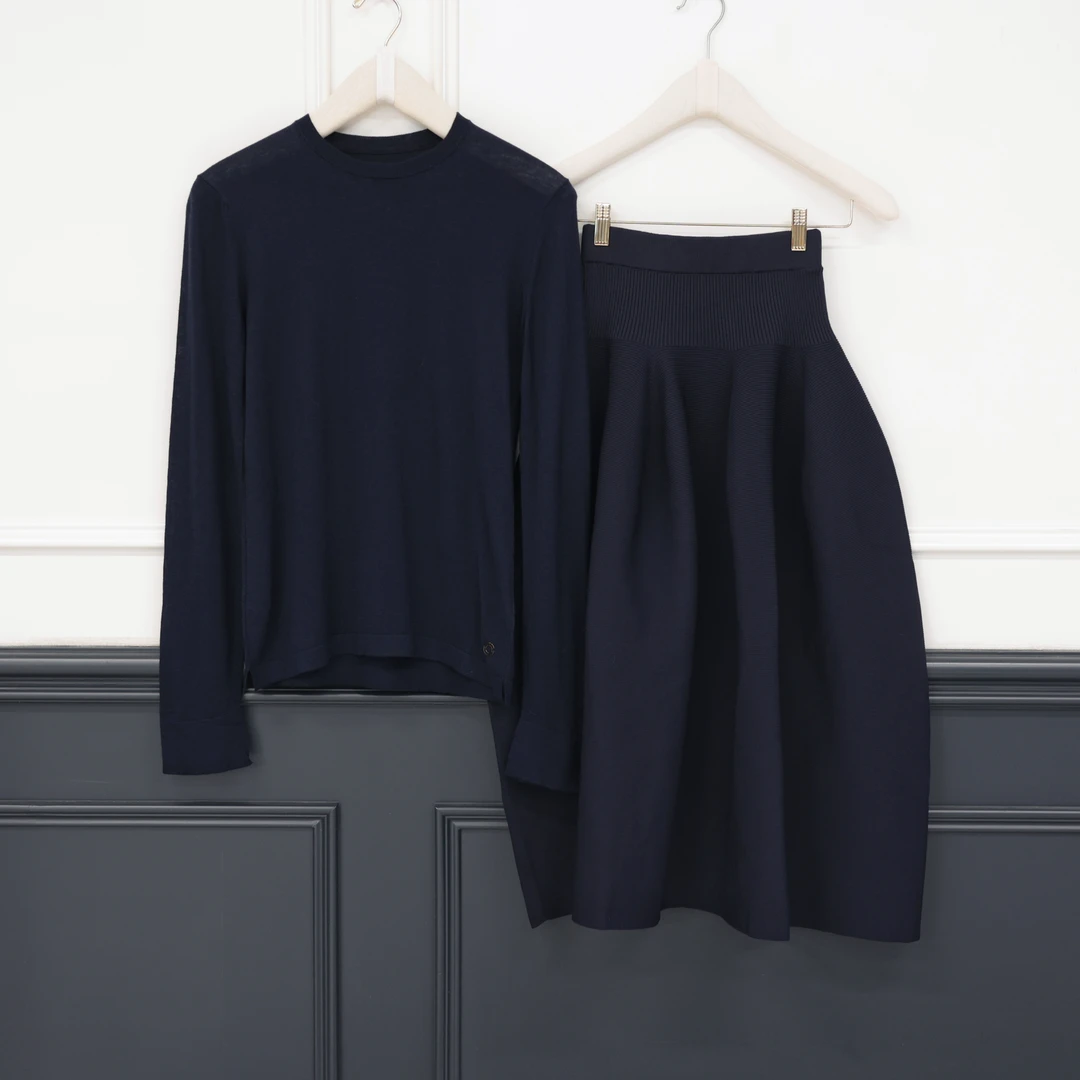 【壁虎服饰】新款气质优雅藏蓝色上衣半裙