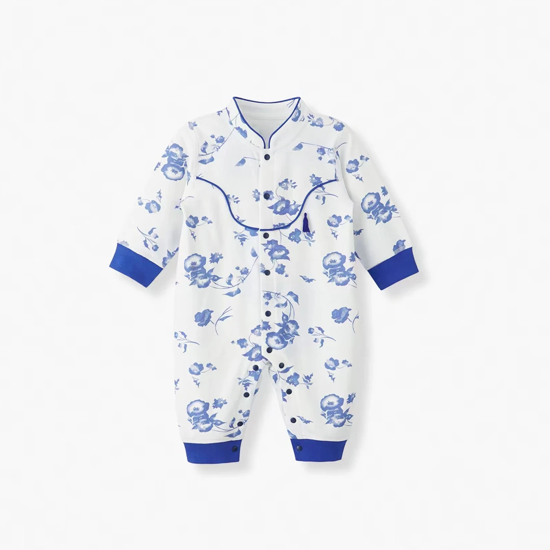 25077A泡泡雪新款国风宝宝春秋季长袖连体衣婴儿秋季外出服哈衣