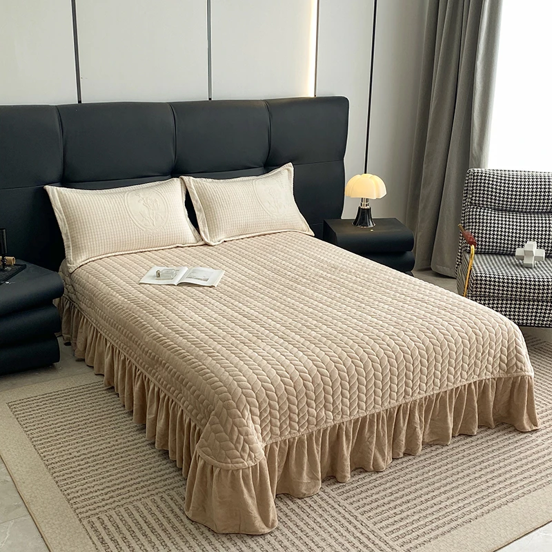 【同款单品】立体雕花牛奶绒三件套 加厚保暖床盖款 双层多功能床品