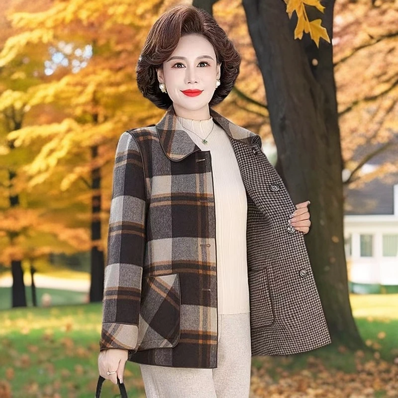 俏优佳中老年妈妈秋装大码双面穿毛呢外套洋气格子春秋季宽松上衣