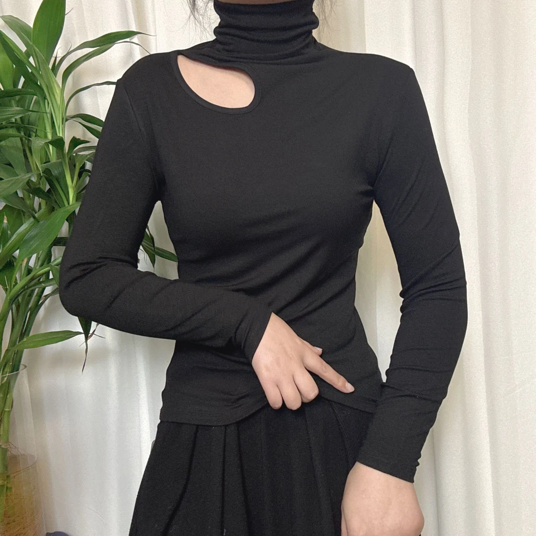 【镂空高领打底衫】