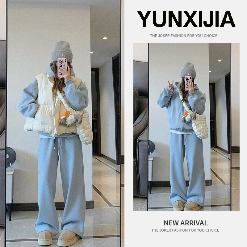 秋冬温柔系穿搭女2024新款韩版时尚百搭简约卫衣马甲裤子三件套