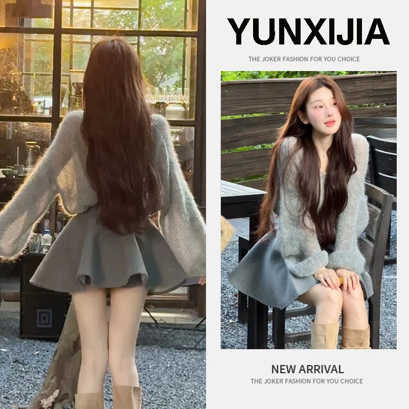 秋冬温柔系穿搭女2024新款韩版减龄时尚气质V领毛衣半裙两件套