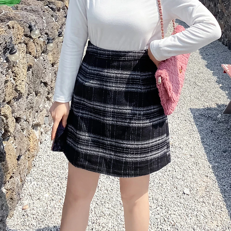 2020秋冬大码女装新款胖mm显瘦遮肉高腰复古A字裙毛呢格子半身裙