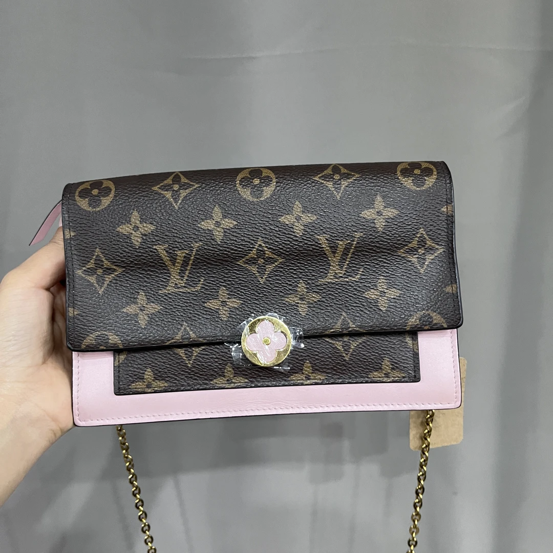95新 LouisVuitton/路易威登 LV粉花woc斜挎包链条包小花woc