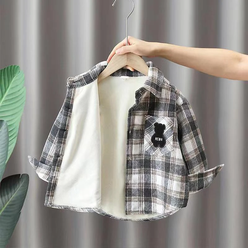 儿童加绒衬衫2025新款中小童冬季加厚一体绒外套男女宝保暖上衣