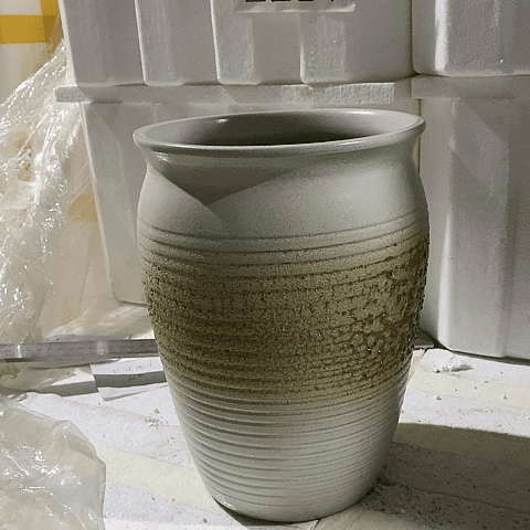 陶瓷花盆口20厘米高度27厘米