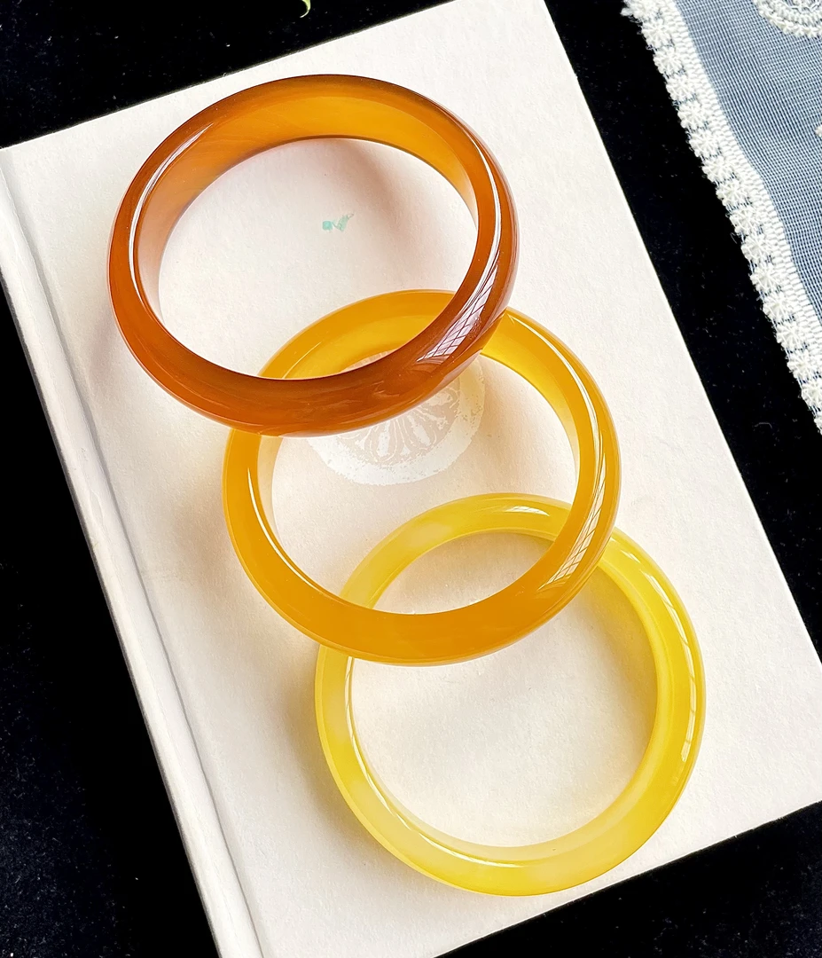 时尚冰黄玛瑙玉髓正装手镯多样性发拍一发一 HH063