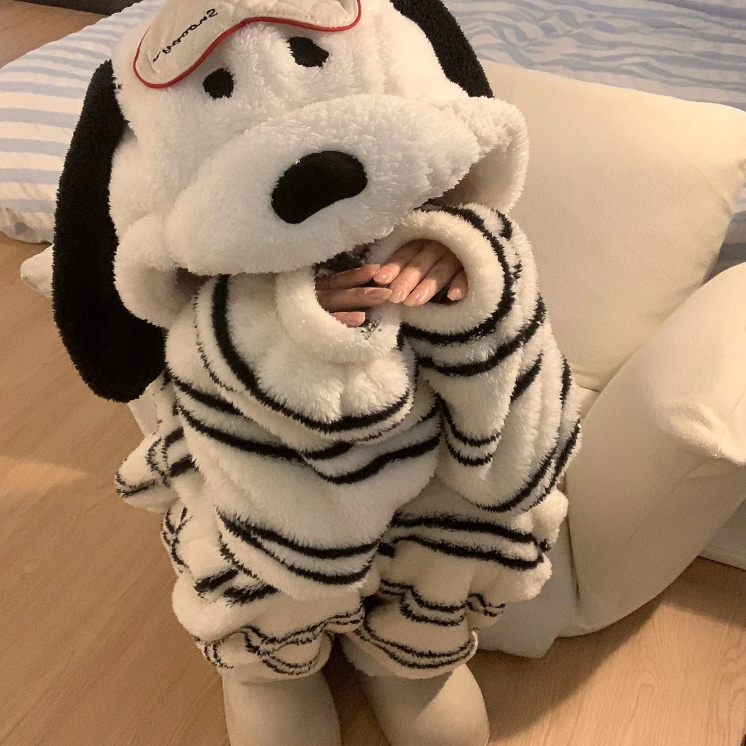 【冬季新款】卡通小狗连帽珊瑚绒睡衣女加厚家居服大码套装可外穿