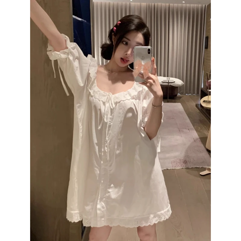 少女蕾丝花边短袖睡裙女夏季2024网红风新款家居服镂空设计连衣裙