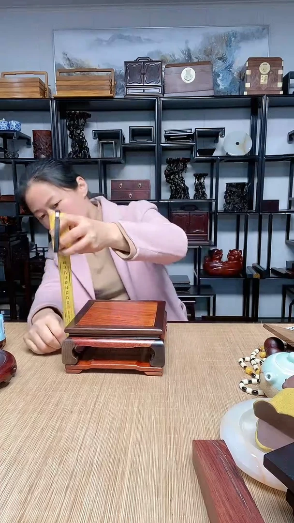 【闪购商品】1根雕正方 缅花独板 炕桌