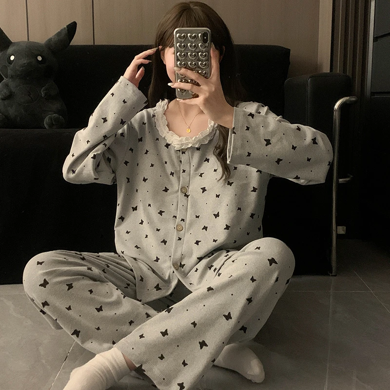 韩式德绒睡衣女洋气质甜美蝴蝶保暖开衫套装家居服带胸垫女秋冬款