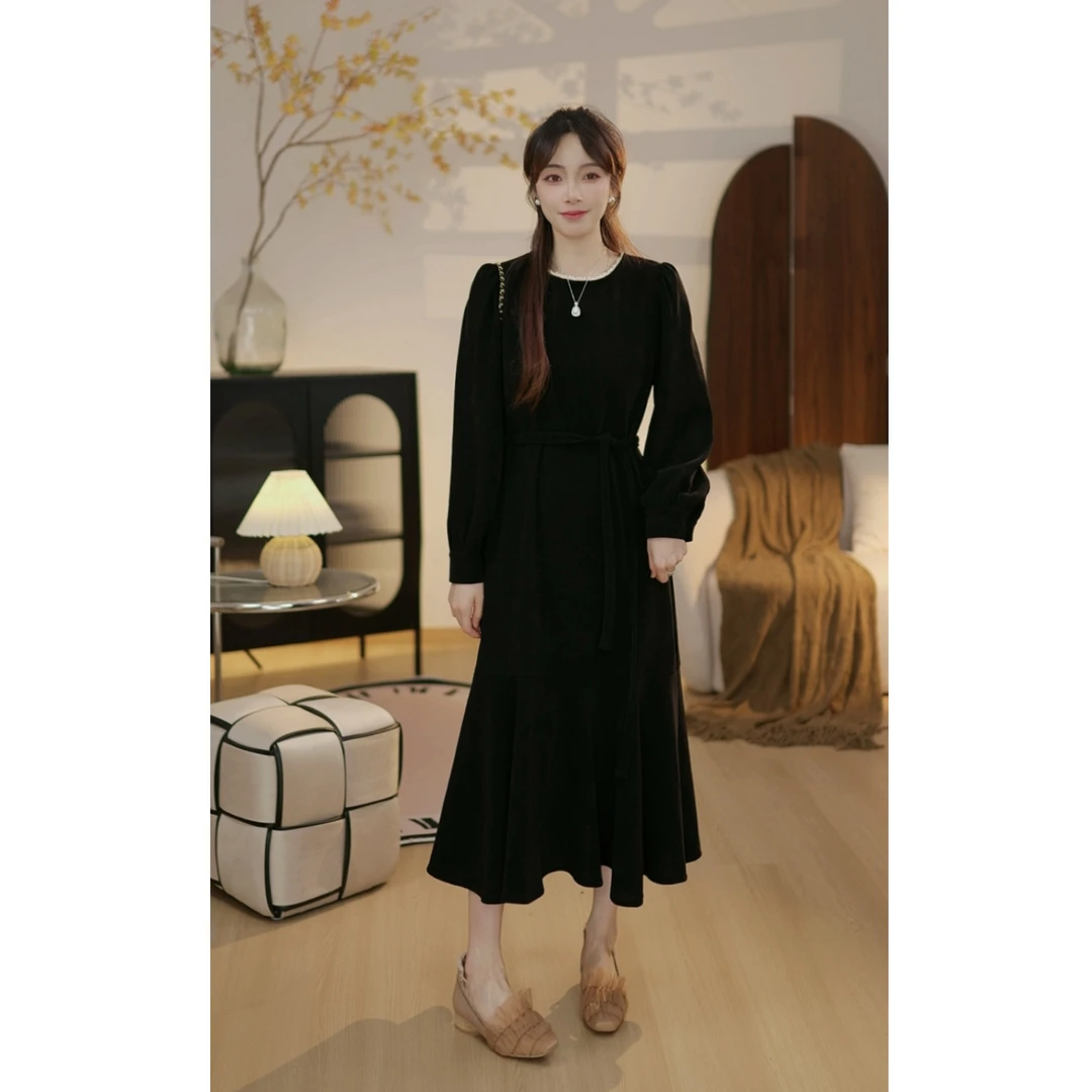 法式宽松气质显瘦高级感领口拼接秋冬连衣裙