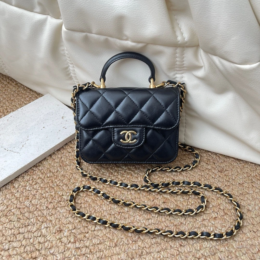 95新 Chanel/香奈儿 订金 黑金羊皮 21k手柄mini Woc/648687803