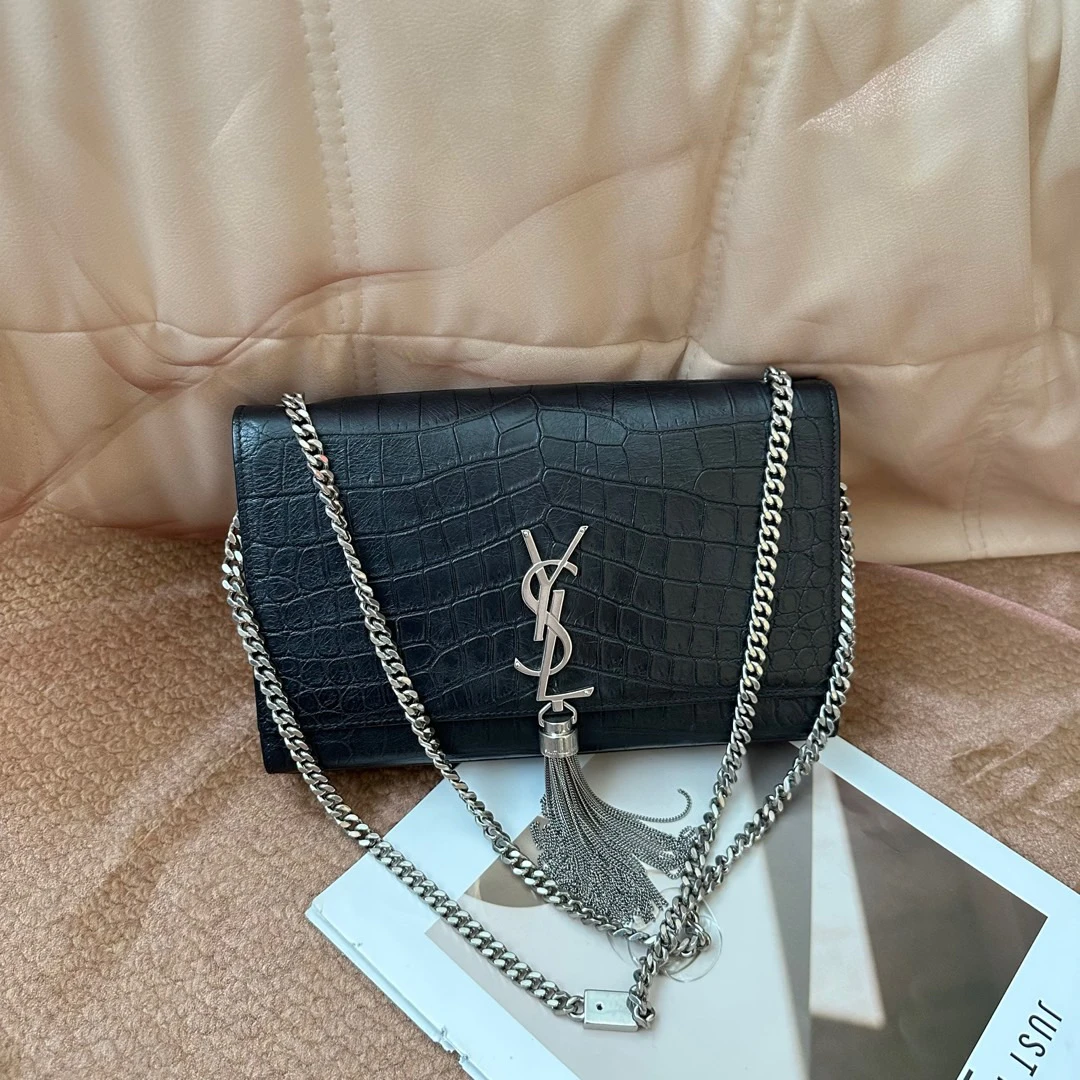 95新 YSL/圣罗兰 Ysl 黑银 鳄压纹 流苏kate中号/629354478