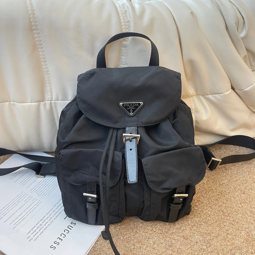 95新 Prada/普拉达 Prada 黑银 尼龙双肩 底长22/626774274