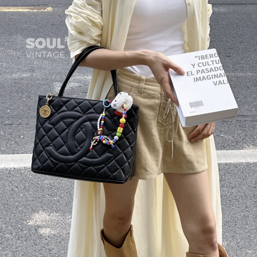 95新 Chanel/香奈儿 Chanel 黑金 鱼子酱 希尔顿/654952686