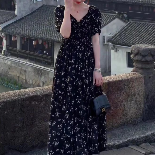 【柏林花事】2024短袖款夏季温柔碎花中长款时尚显瘦气质女装连衣裙