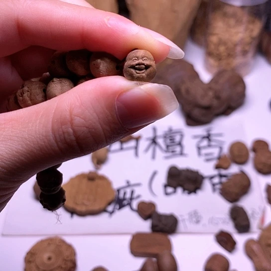 檀香木其他檀香小弥勒佛头