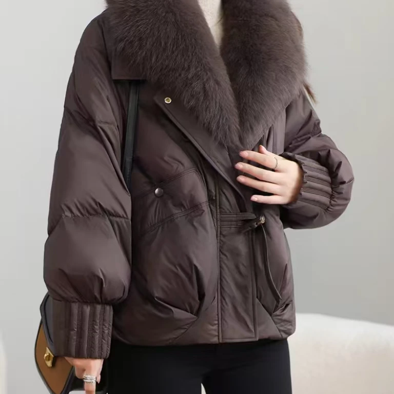 2024年冬新款高级感短款外套大毛领时尚百搭女士保暖冬季气质