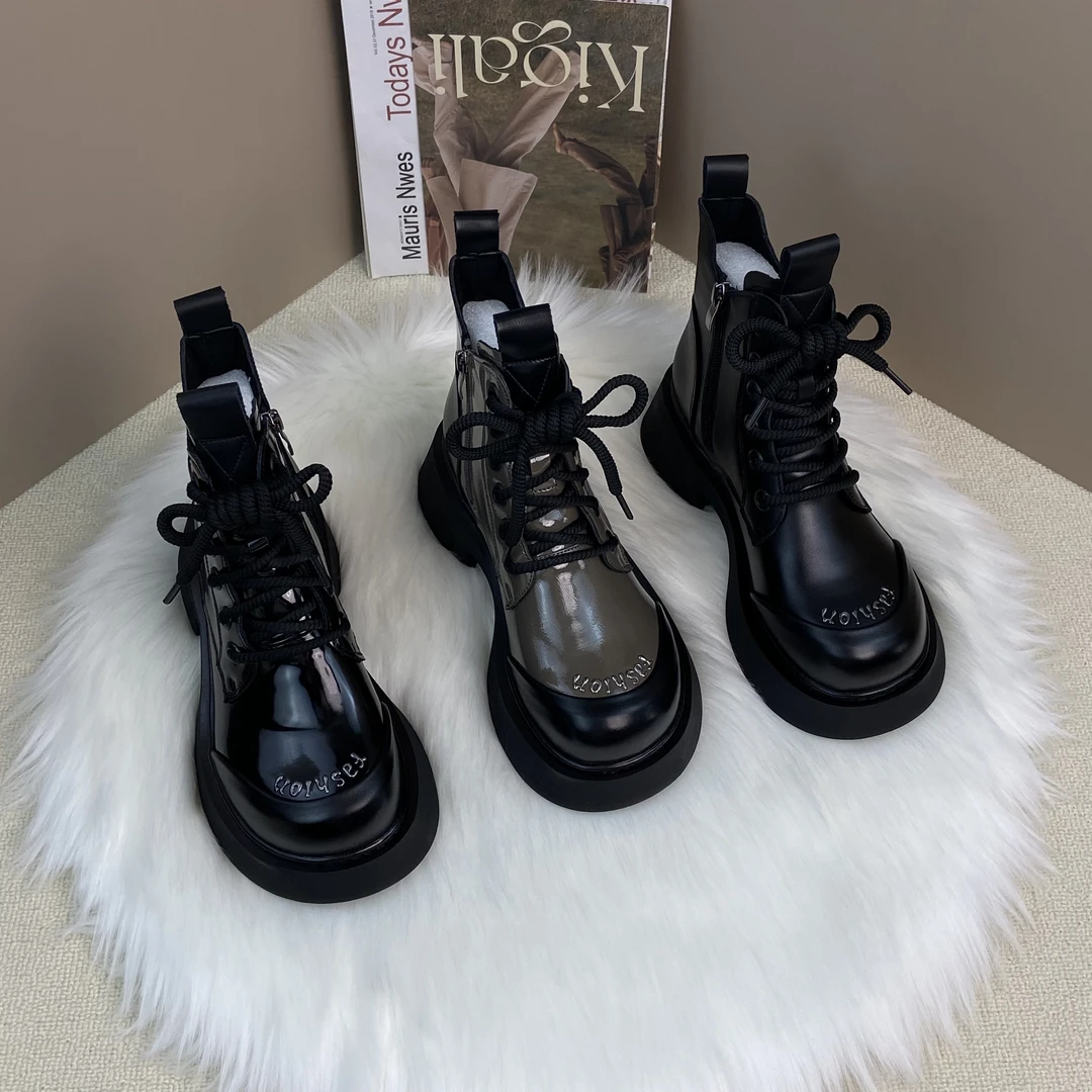 软皮厚底马丁靴女2024秋冬季新款增高小个子耐磨不累脚英伦风短靴