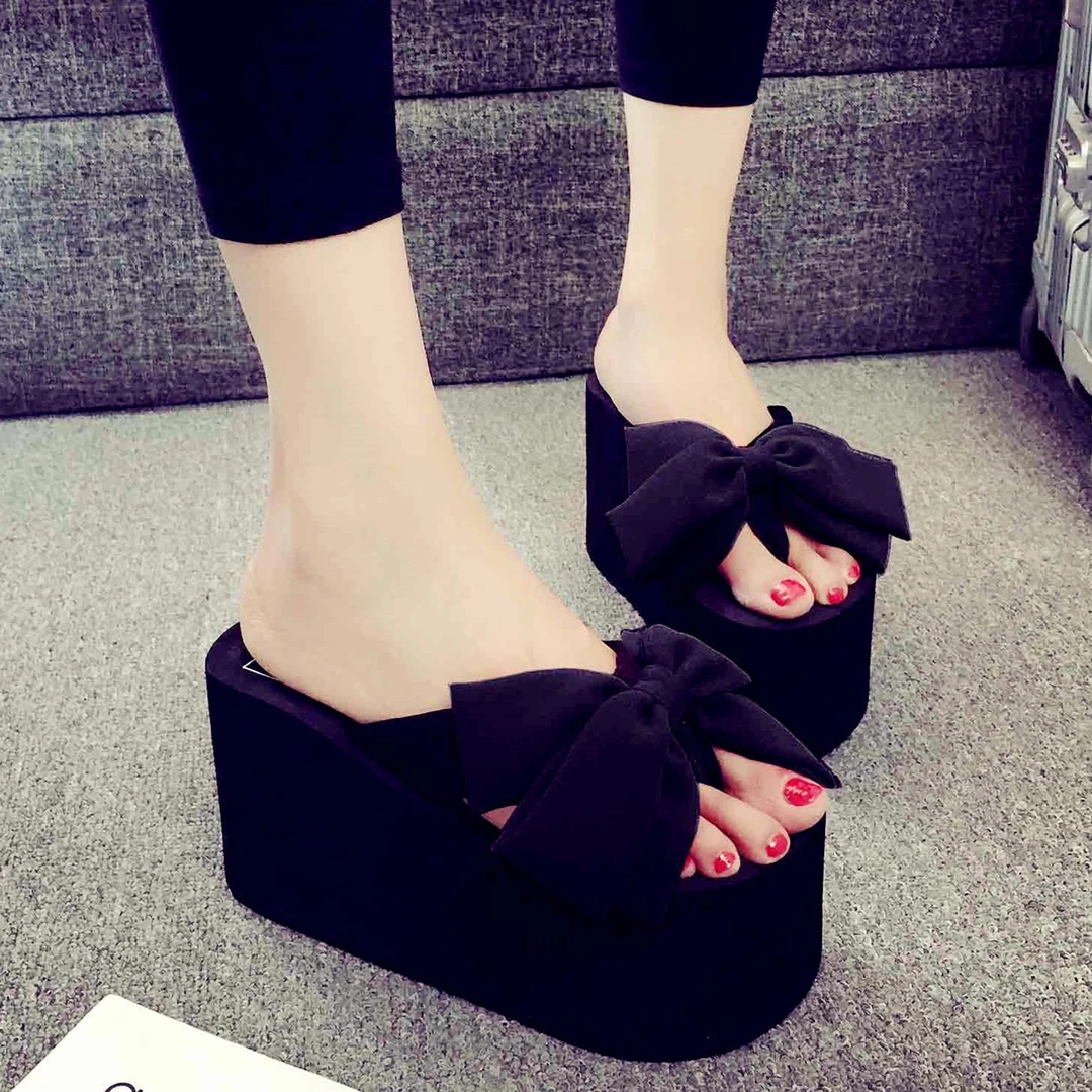 松糕厚底凉拖鞋蝴蝶结韩版2025夏季新款外穿时尚坡跟人字拖夹脚女