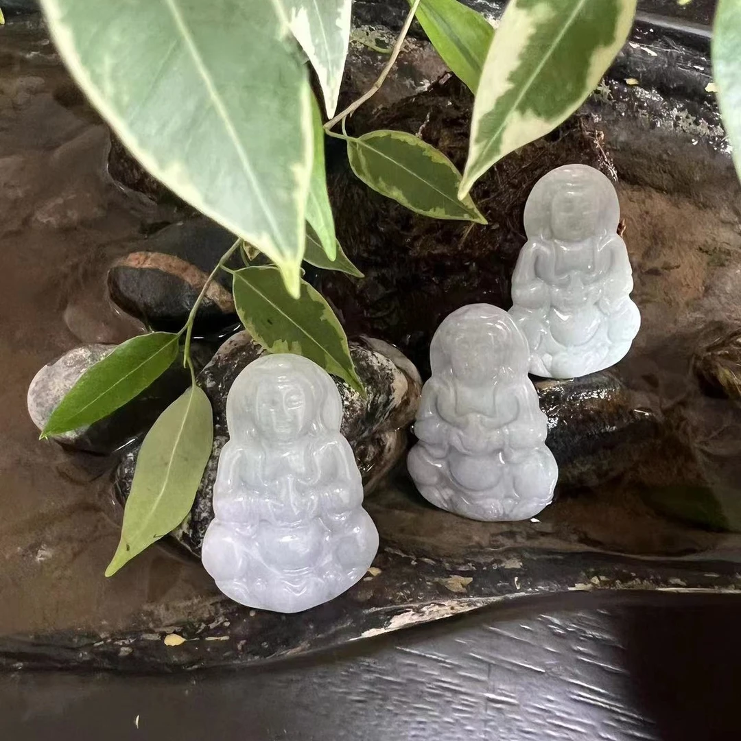 翡翠大件观音吊坠精雕（多样性发货选其一）