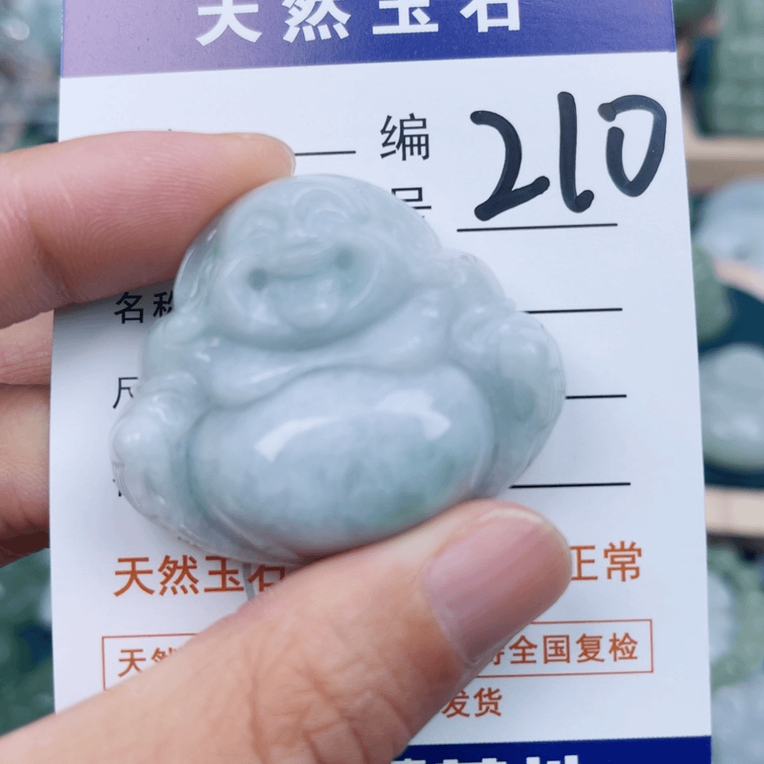 翡翠颈饰未镶嵌佛公