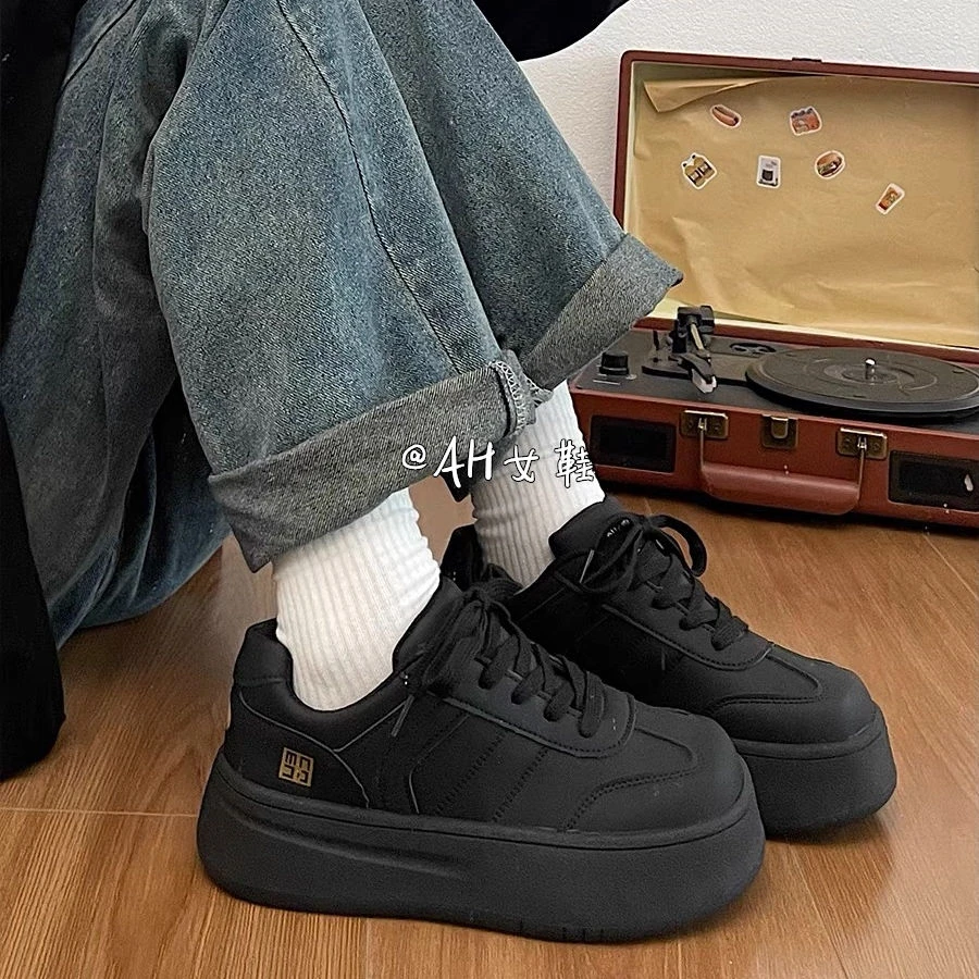 增高厚底百搭2024ins板鞋休闲潮春秋新款运动女小黑鞋面包鞋透气