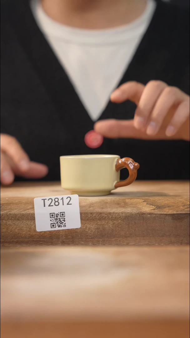 【闪购商品】陶瓷其他【经典福利】新品汝窑杯子！@@T2812