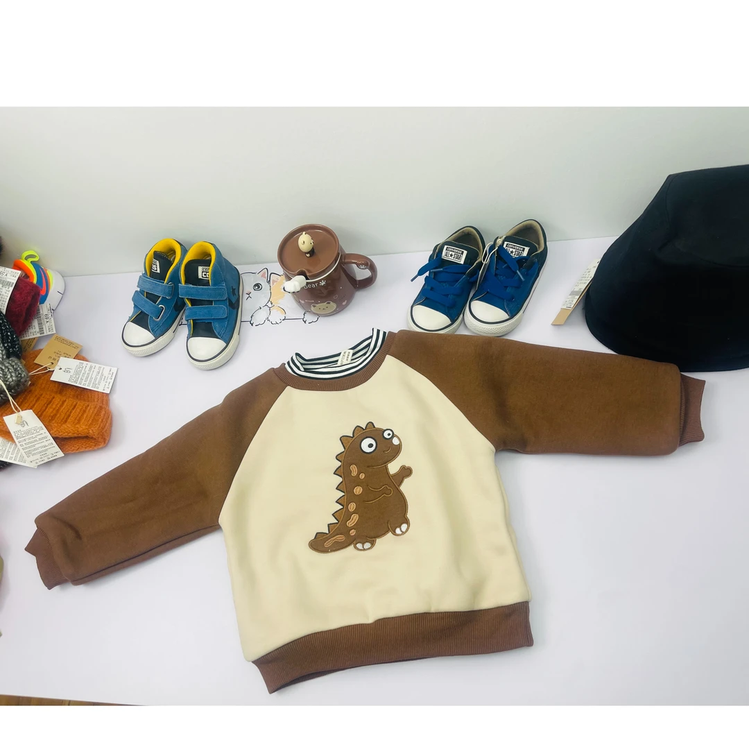 品质童装孤品冬款加绒儿童女童小童红色加厚中国风秋冬拜年服圆领