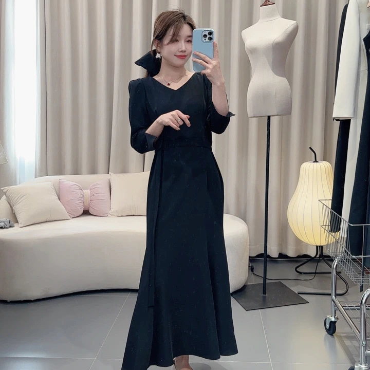 女装连衣裙显瘦气质高腰V领夏季连衣裙【B162】