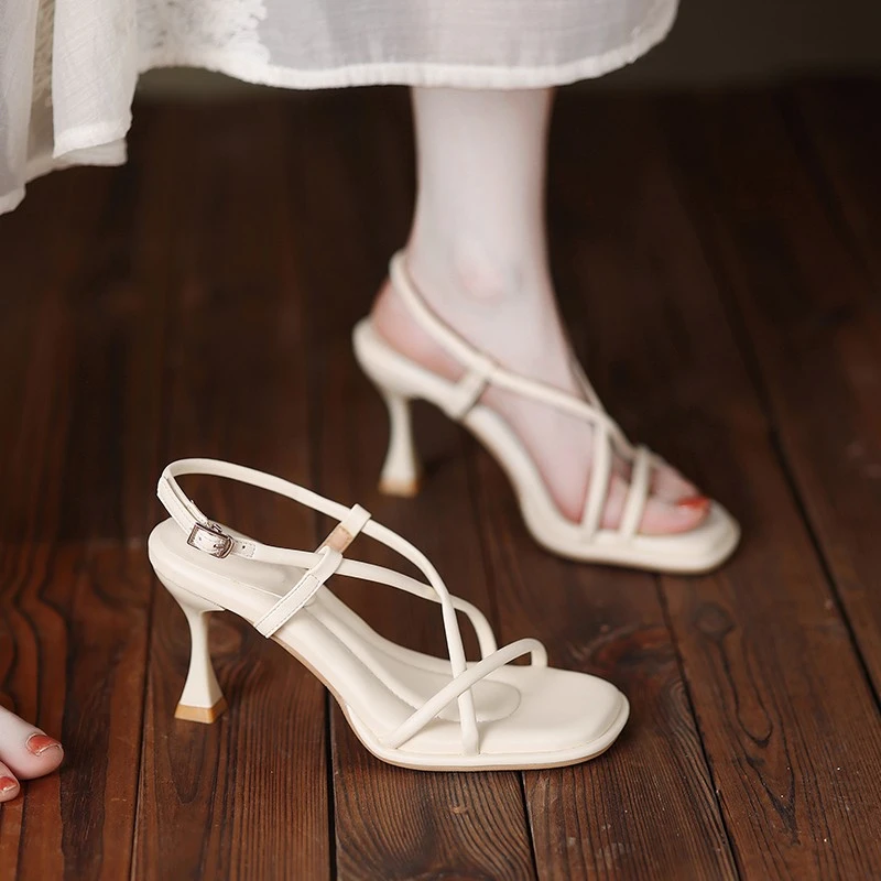 2024新款夏季仙女风配裙子紫色细跟高跟夏天踩屎感罗马凉鞋女外穿