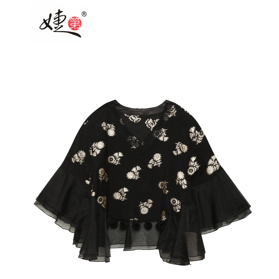 朱总服饰2023056新款时尚花上衣