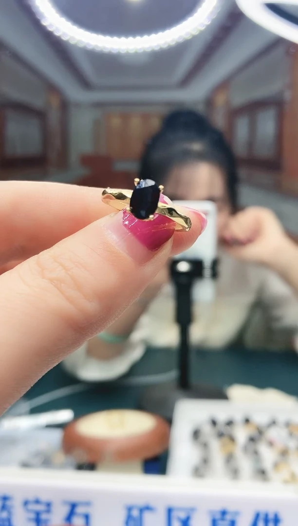 【闪购商品】蓝宝石戒指银S925镶嵌一枚