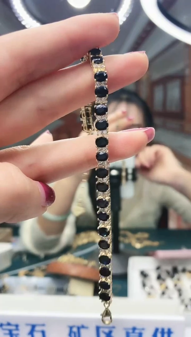 【闪购商品】蓝宝石手链银S925镶嵌一条