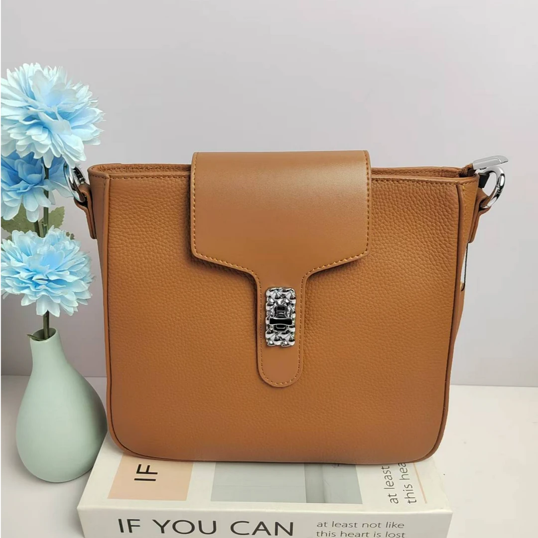 新款经典时尚百搭轻奢真皮韩版休闲小众女士单肩斜挎包5005