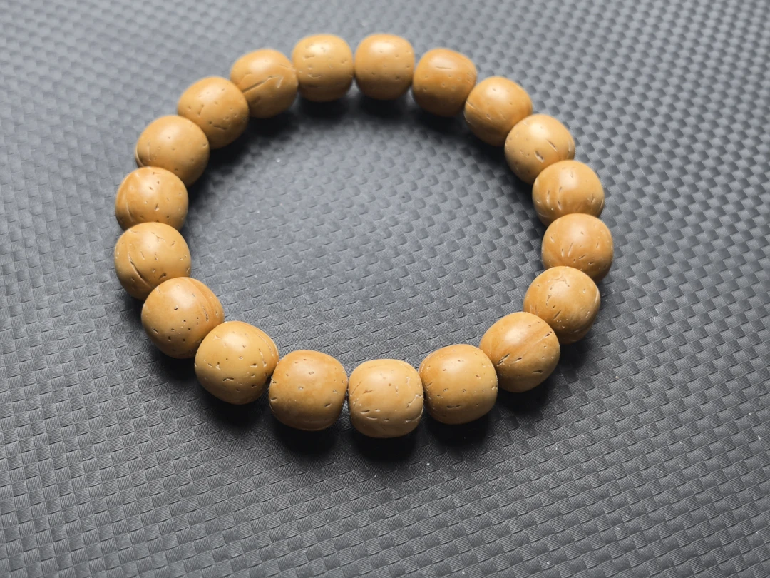 东北野生桃核老型  手串