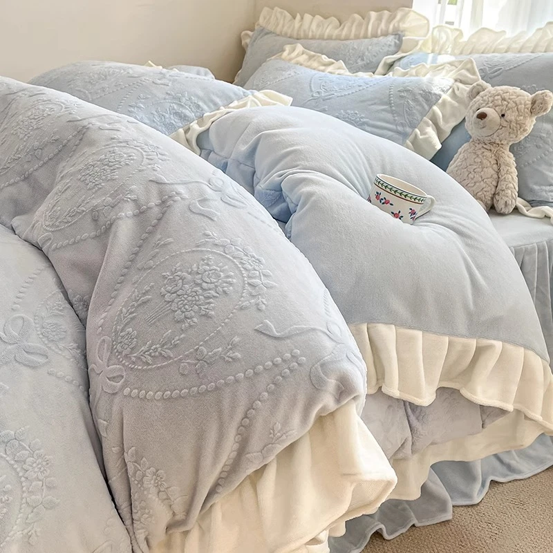 顺丰包邮冬天公主风雕花牛奶绒床上四件套加绒双面绒被套床单冬季