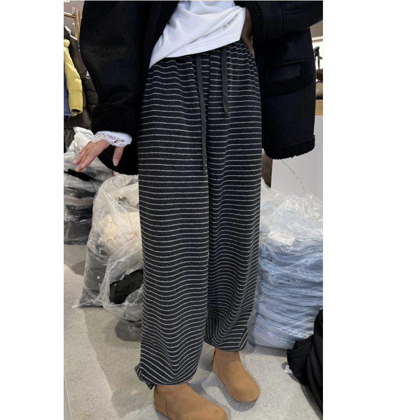 DEZI素颜神裤加绒加厚条纹松紧腰时尚休闲裤LS7001088