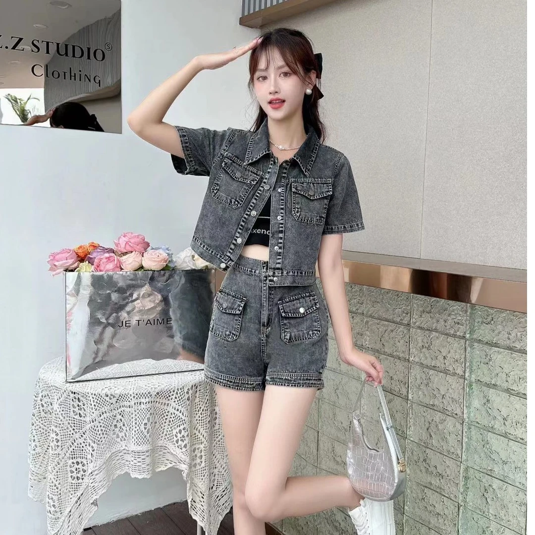 爆款夏装时尚显瘦牛仔两件套短裤女