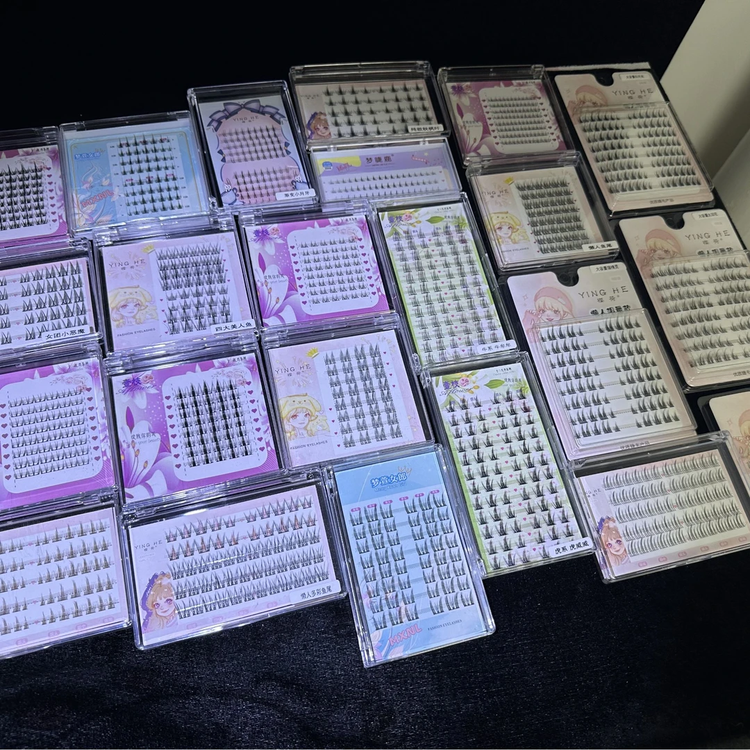 随机一盒假睫毛