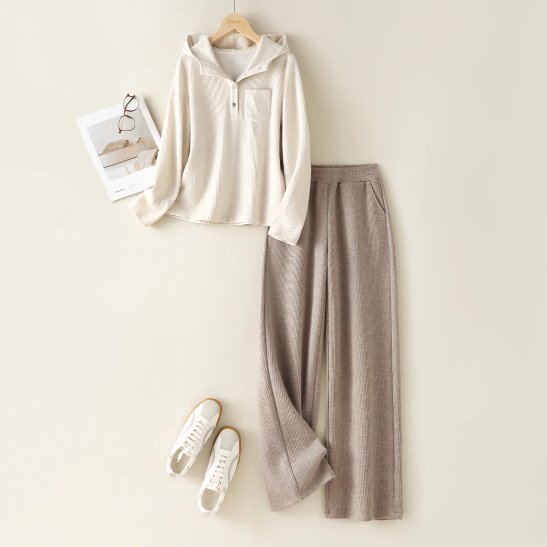 IHIMI/海谧2024冬季新款女装时尚连帽卫衣松紧直筒休闲裤两件套装