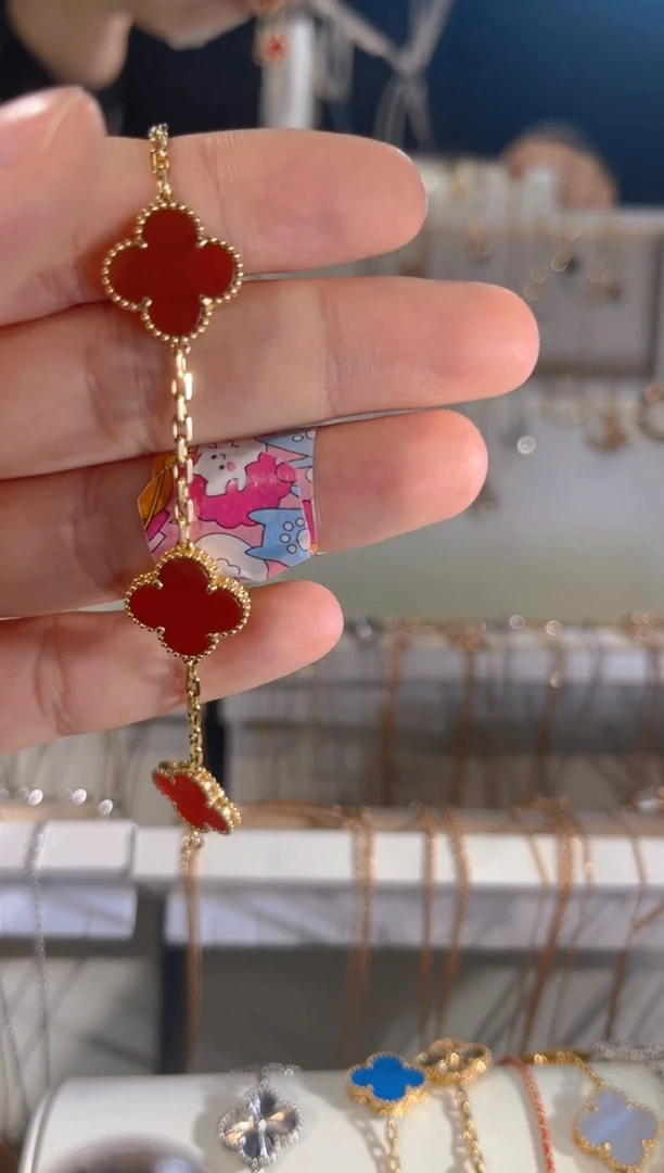 【闪购商品】玛瑙/玉髓手链18K金镶嵌手链k黄