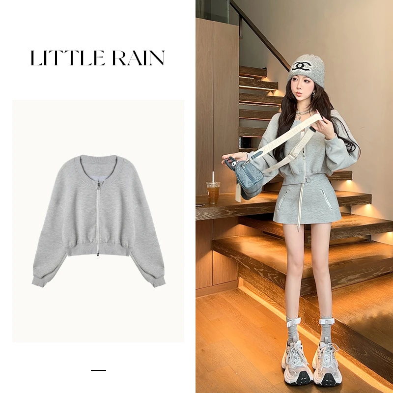 小雨姐姐新款【反转卫衣】运动感休闲圆领短款卫衣外套女秋款