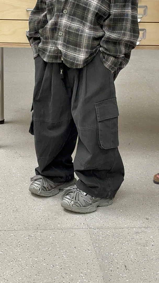 儿童春秋款洋气潮流百搭宽松休闲长裤242501