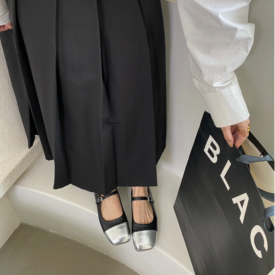 韩版设计感玛丽珍半拖鞋包头凉拖女鞋2024春夏法式平底单鞋乐福鞋