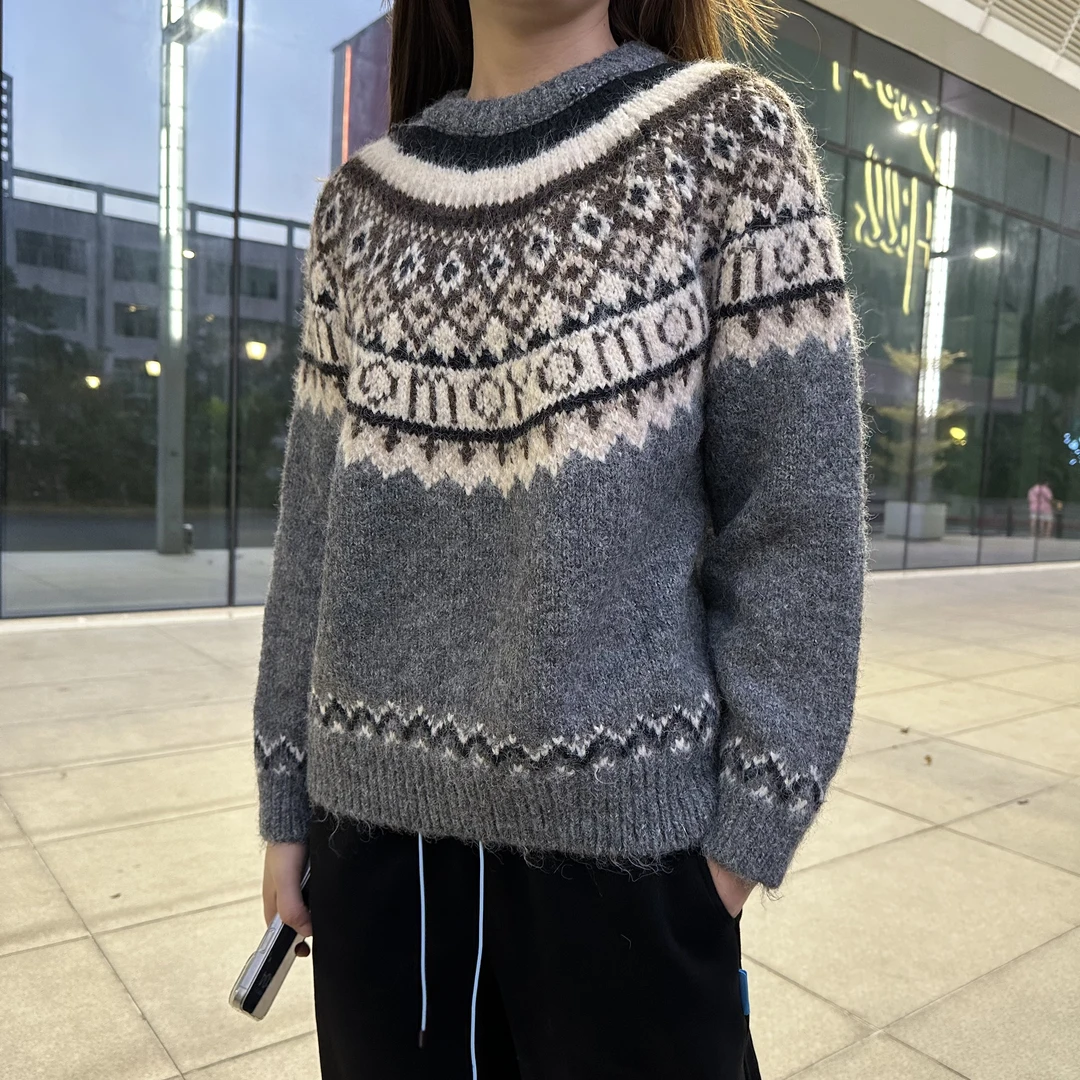 2024秋冬新款简约百搭高品质女长袖毛衣